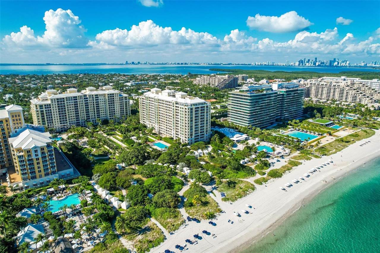 https://bt-photos.global.ssl.fastly.net/miami/1280_boomver_1_A11896664-2.jpg