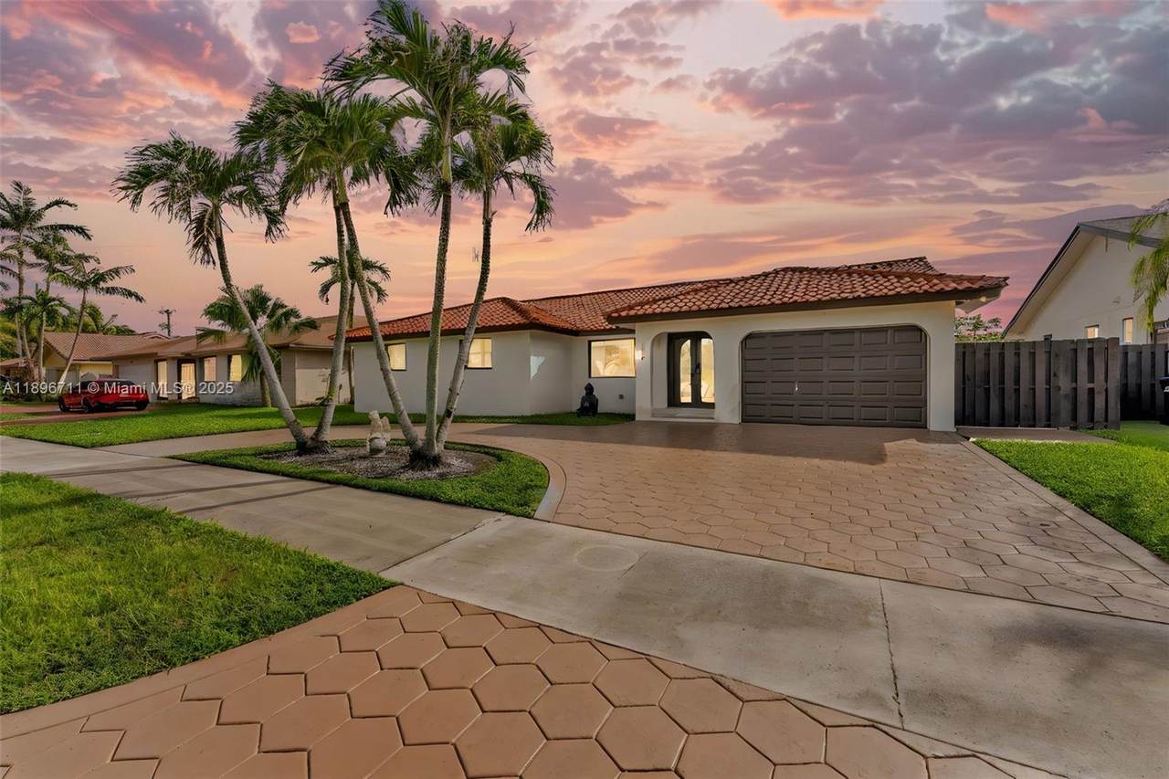 1417 139th Ave - Photo 1