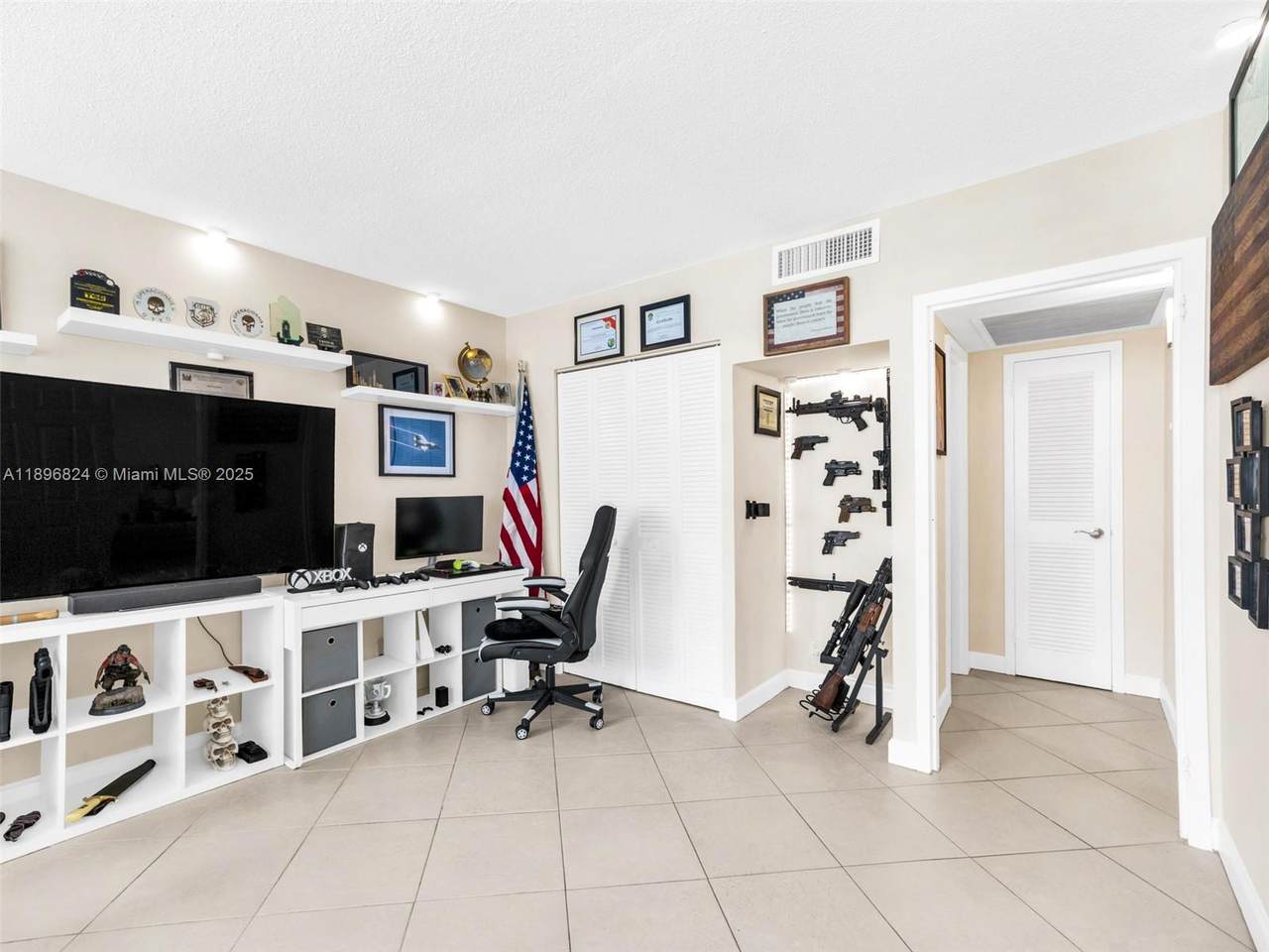 https://bt-photos.global.ssl.fastly.net/miami/1280_boomver_1_A11896824-2.jpg