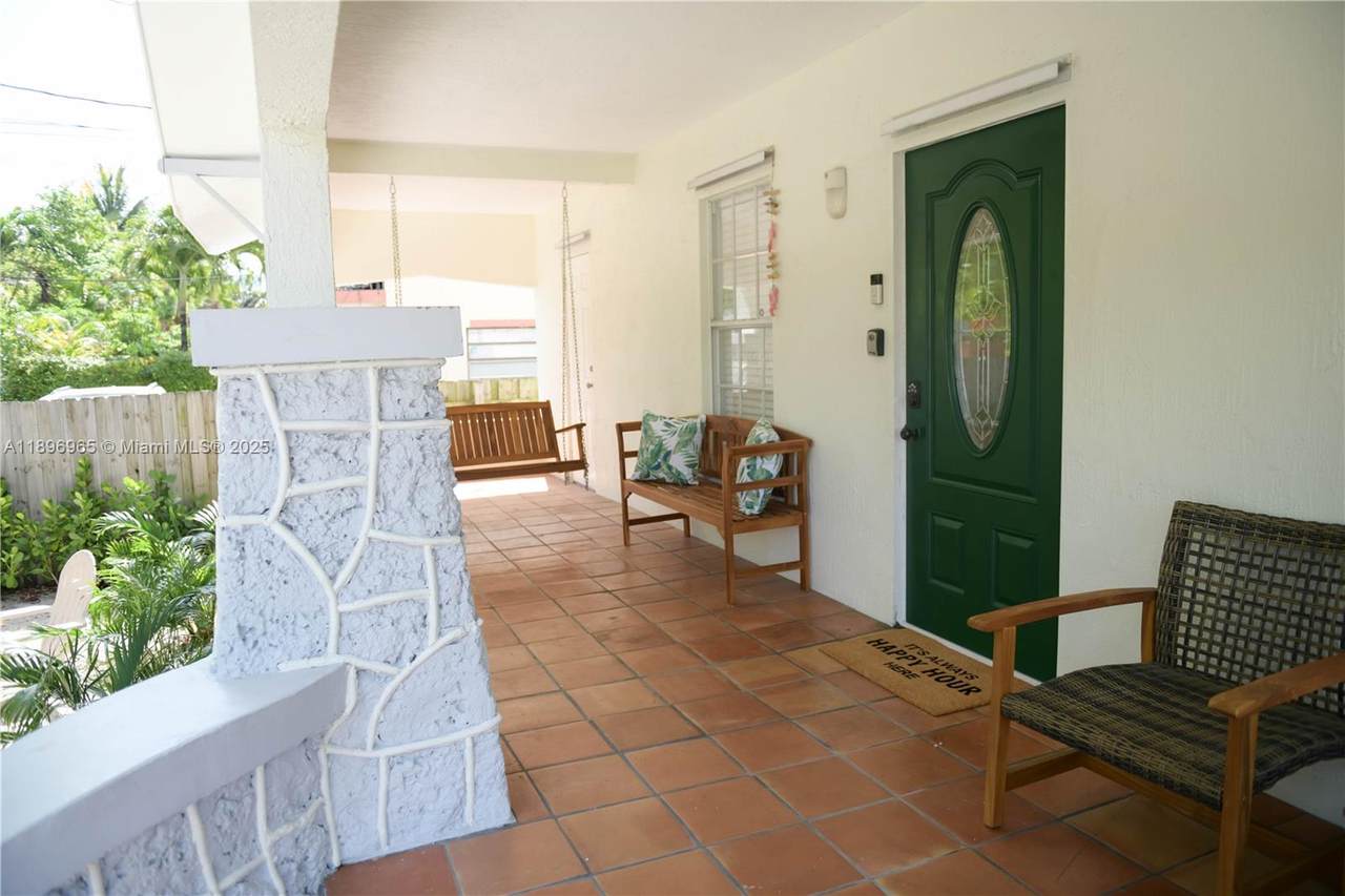 https://bt-photos.global.ssl.fastly.net/miami/1280_boomver_1_A11896965-2.jpg