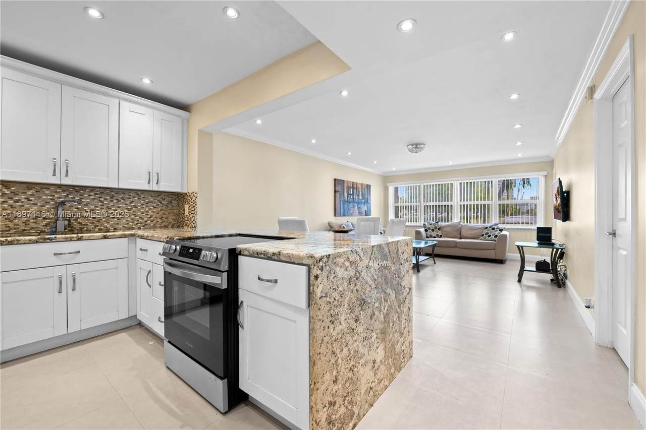 329 3rd St - Photo 1