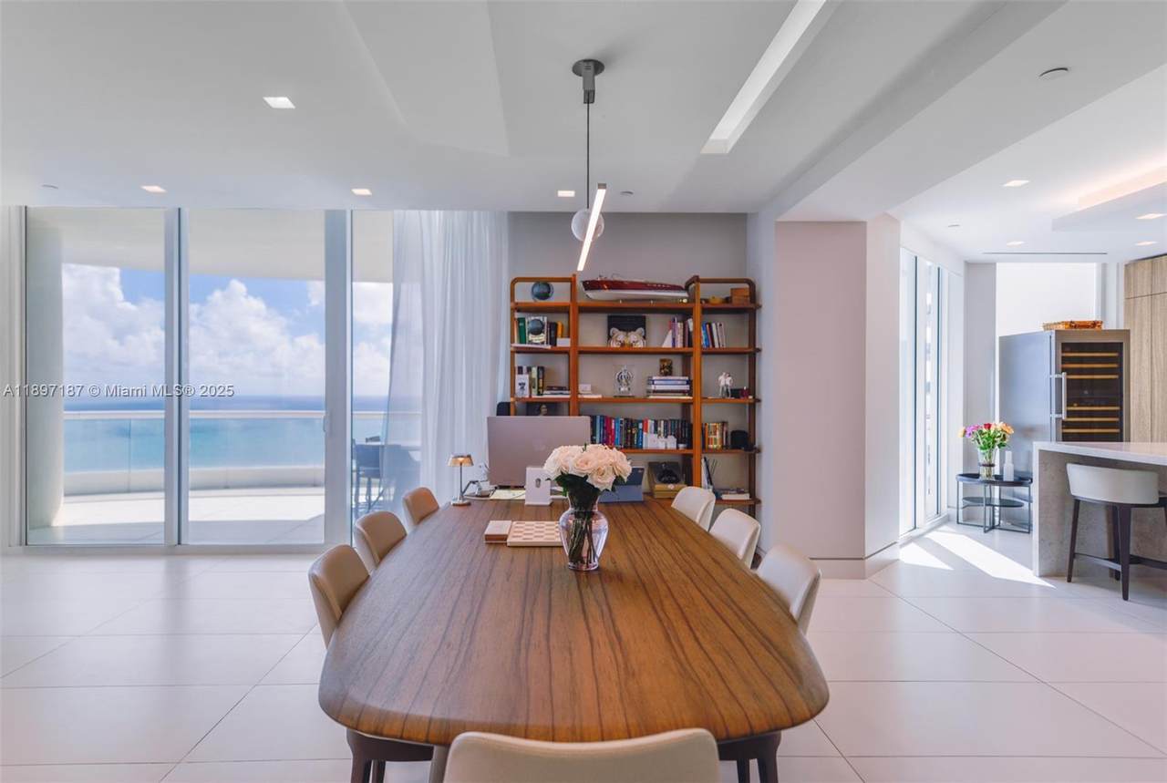 https://bt-photos.global.ssl.fastly.net/miami/1280_boomver_1_A11897187-2.jpg
