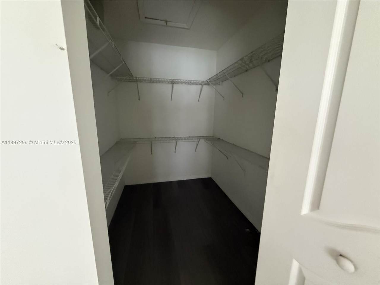 https://bt-photos.global.ssl.fastly.net/miami/1280_boomver_1_A11897296-2.jpg