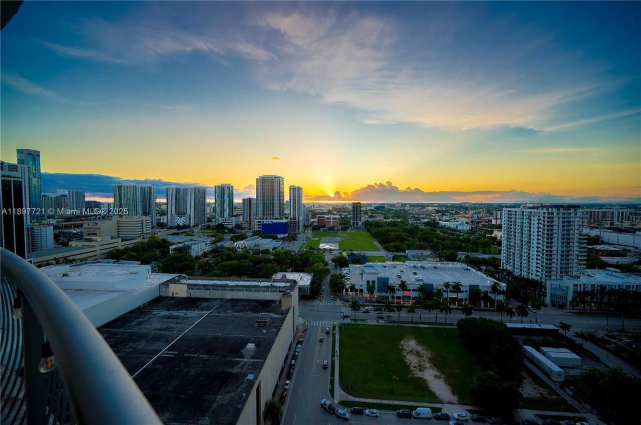 1750 Bayshore Dr - Photo 1