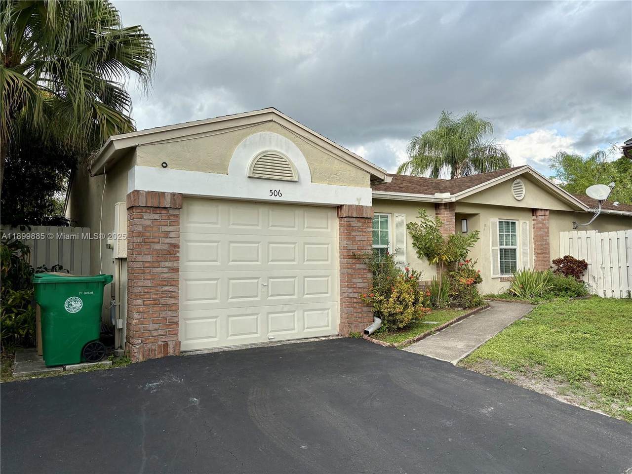https://bt-photos.global.ssl.fastly.net/miami/1280_boomver_1_A11899885-2.jpg