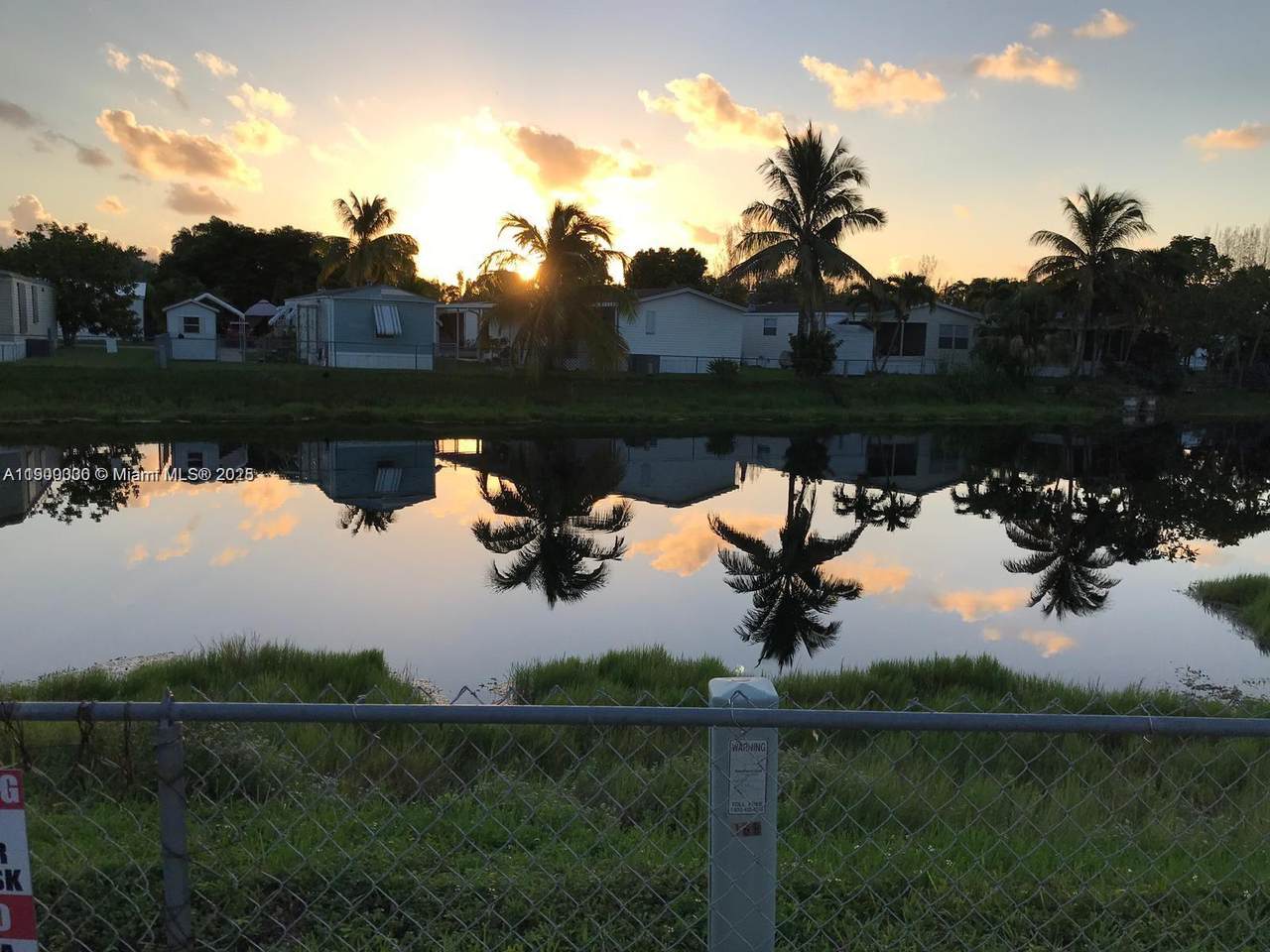 https://bt-photos.global.ssl.fastly.net/miami/1280_boomver_1_A11900030-2.jpg