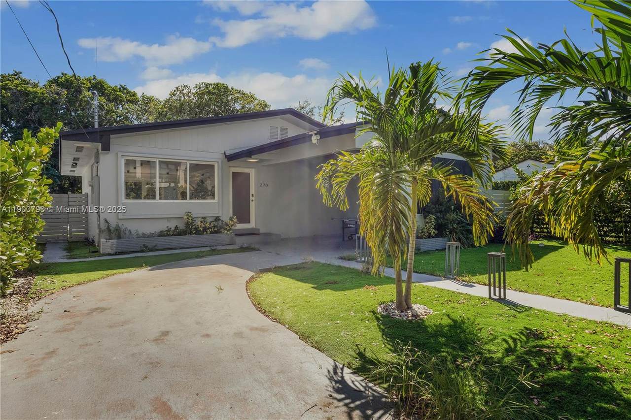 270 50th St - Photo 1