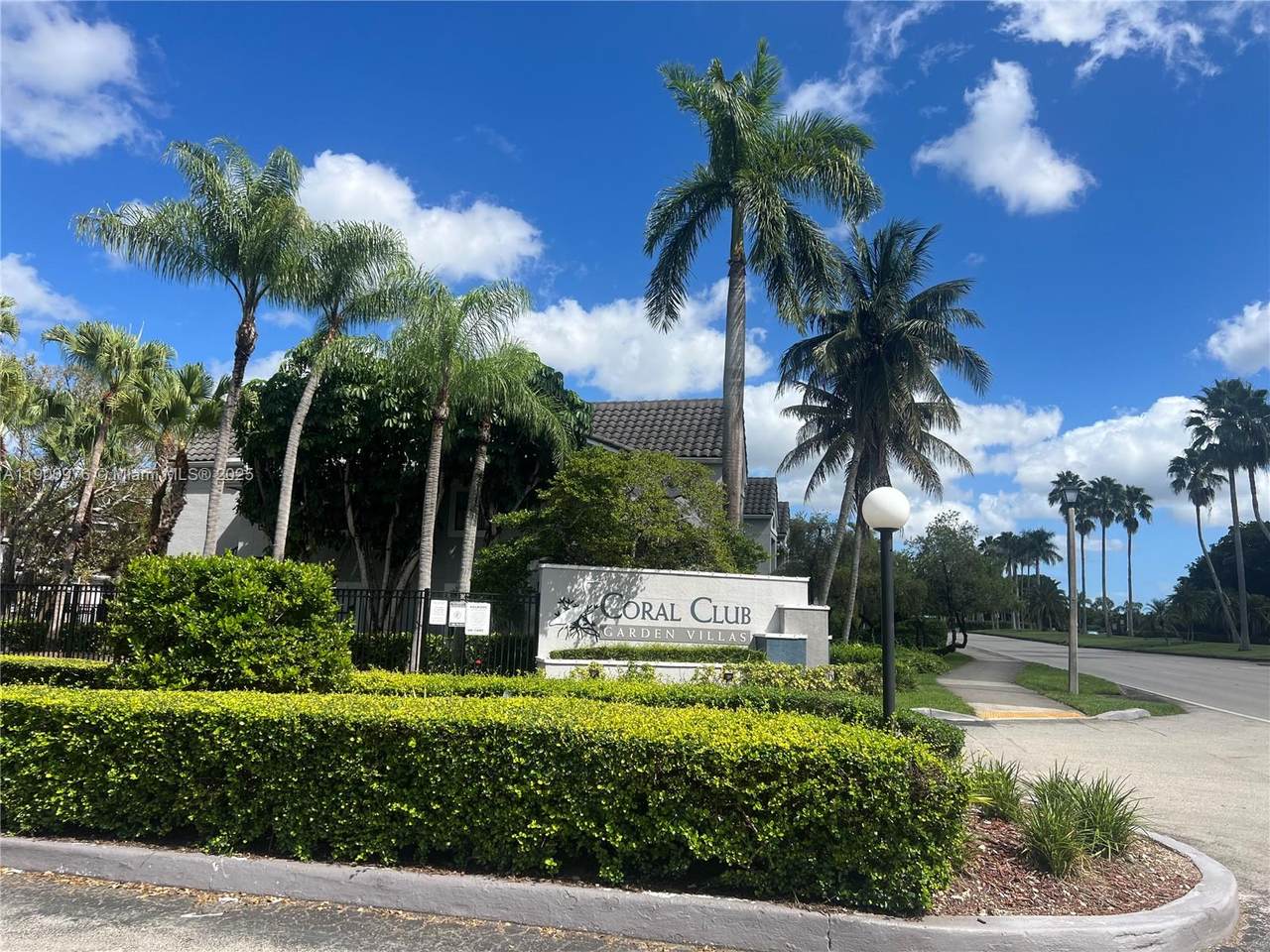 15067 103 TE - Photo 1