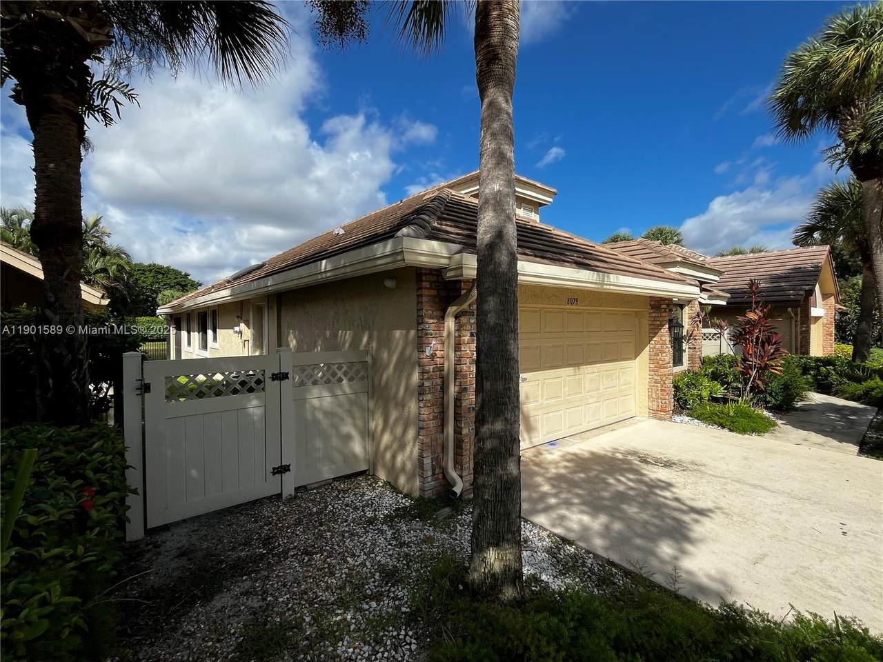 https://bt-photos.global.ssl.fastly.net/miami/1280_boomver_1_A11901589-2.jpg
