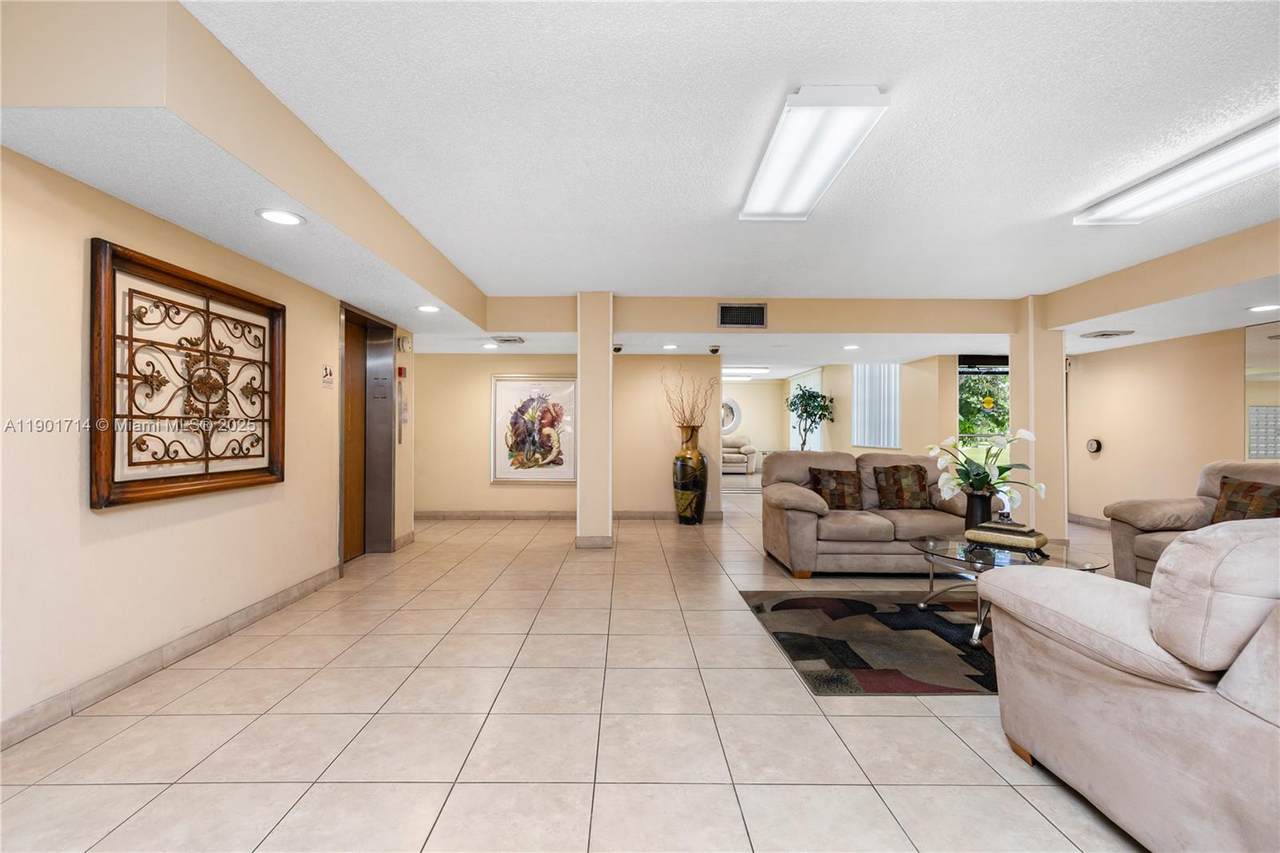 https://bt-photos.global.ssl.fastly.net/miami/1280_boomver_1_A11901714-2.jpg
