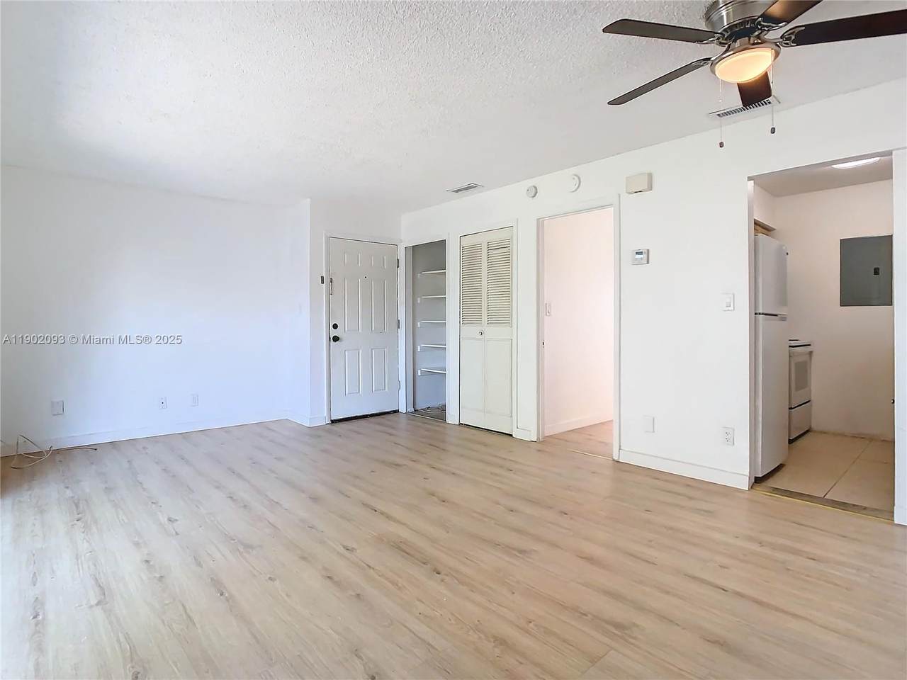 7309 Daniel Webster Dr - Photo 1