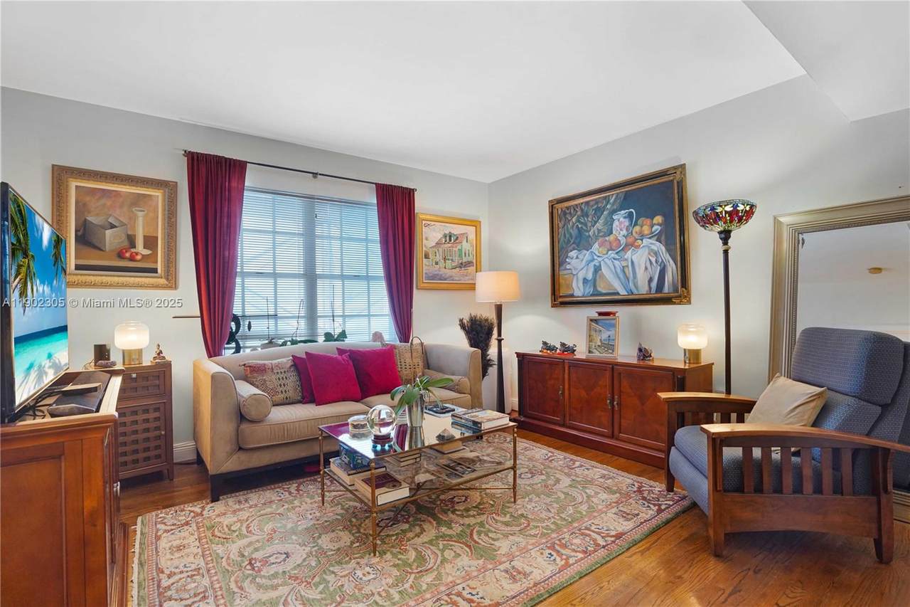 1051 Meridian Ave - Photo 1