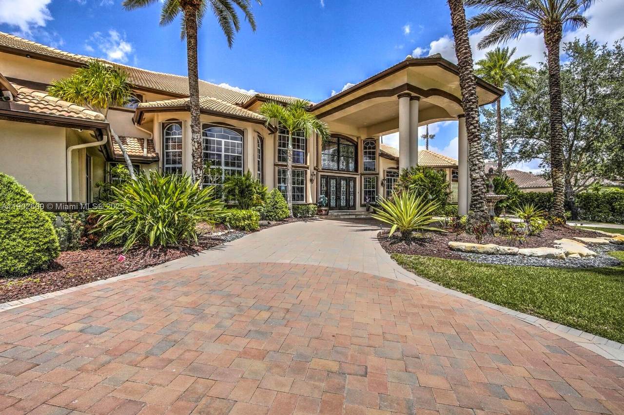 https://bt-photos.global.ssl.fastly.net/miami/1280_boomver_1_A11902600-2.jpg