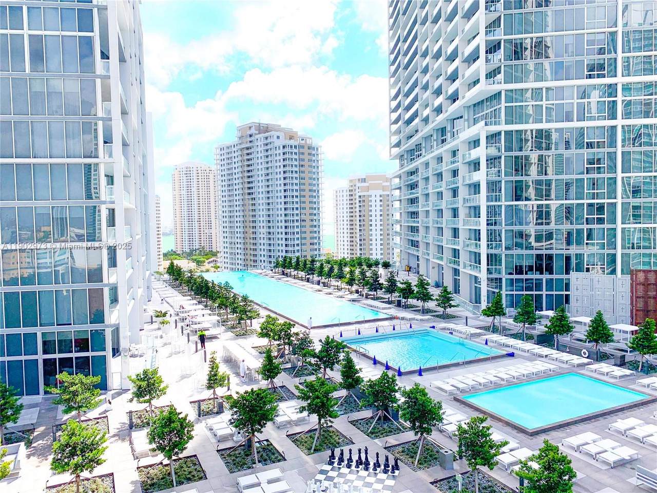 https://bt-photos.global.ssl.fastly.net/miami/1280_boomver_1_A11902973-2.jpg