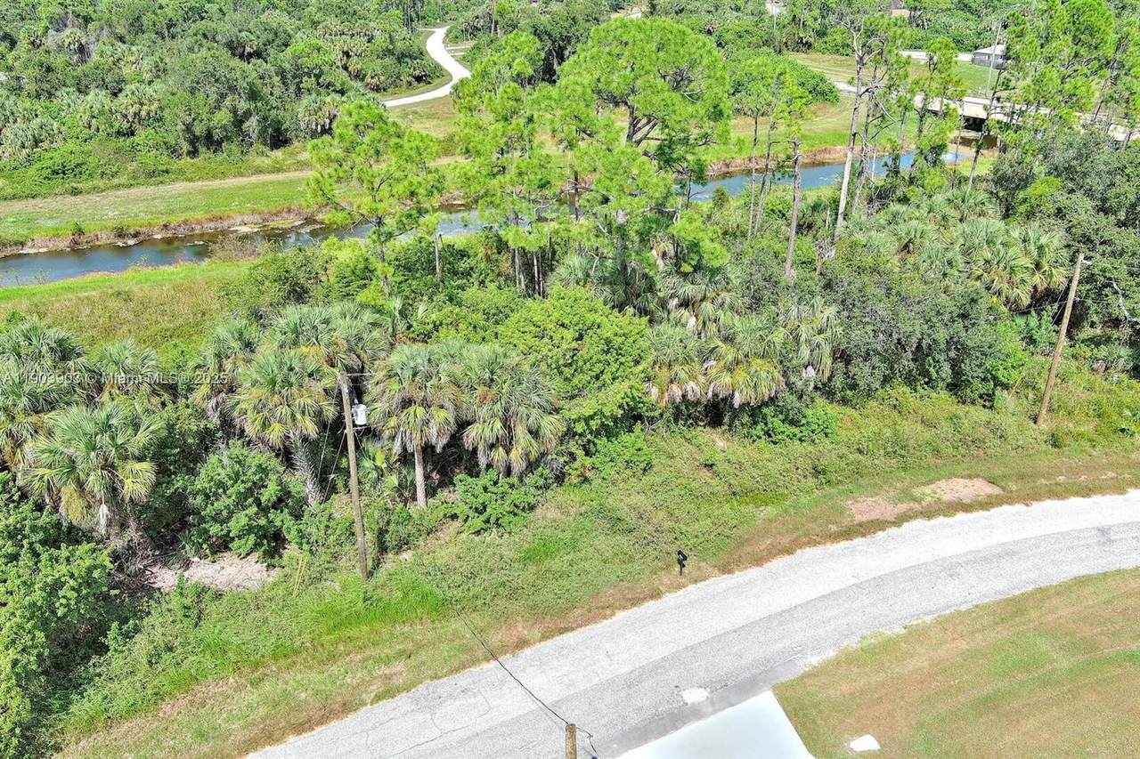https://bt-photos.global.ssl.fastly.net/miami/1280_boomver_1_A11903903-2.jpg