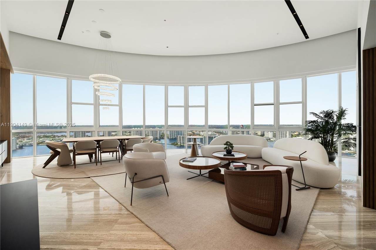 18201 Collins Ave - Photo 1