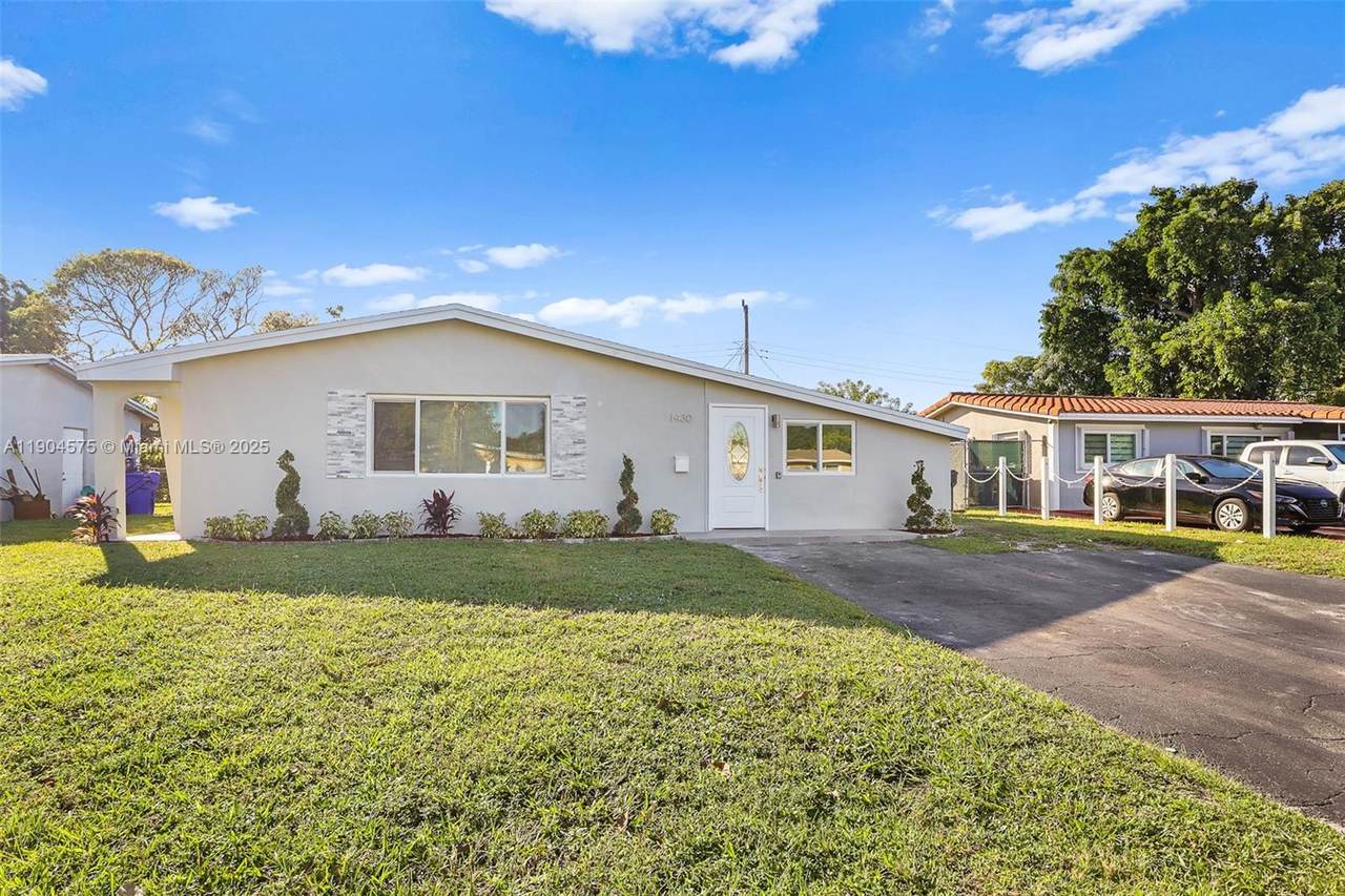 1430 65th Ave - Photo 1