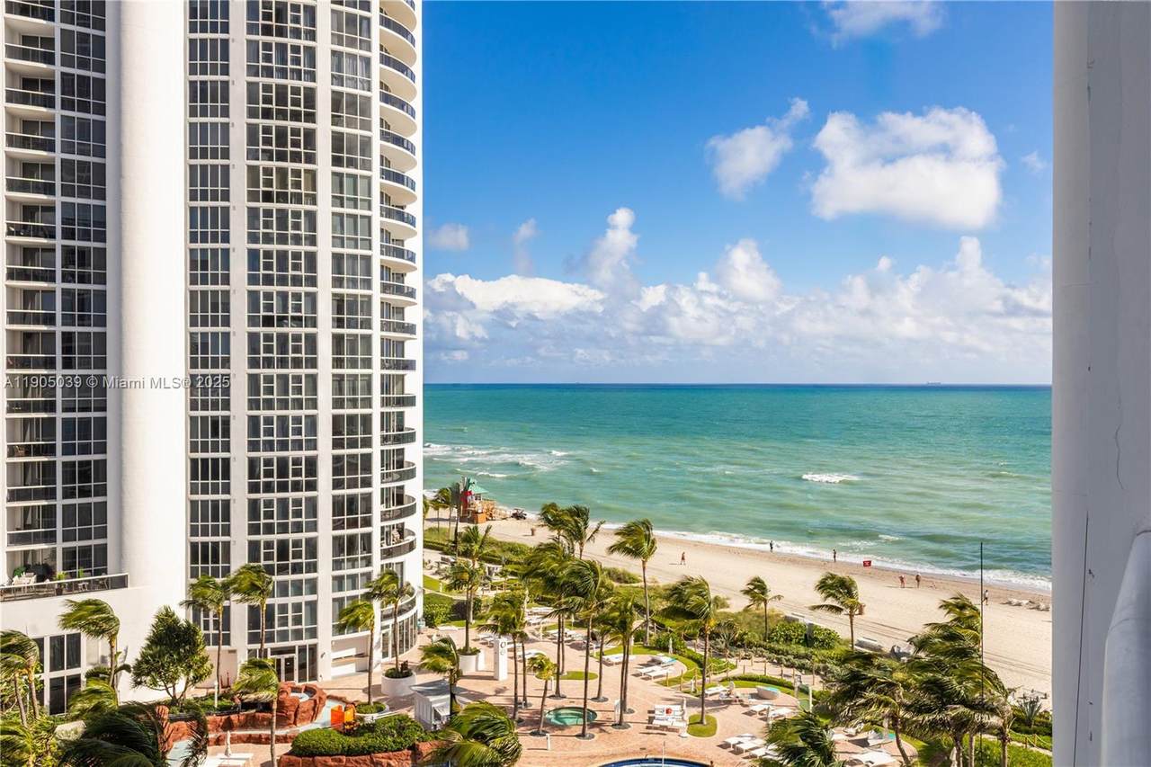 18101 Collins Ave - Photo 1