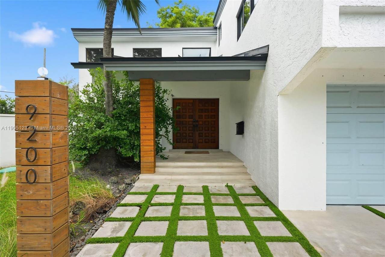 https://bt-photos.global.ssl.fastly.net/miami/1280_boomver_1_A11905123-2.jpg