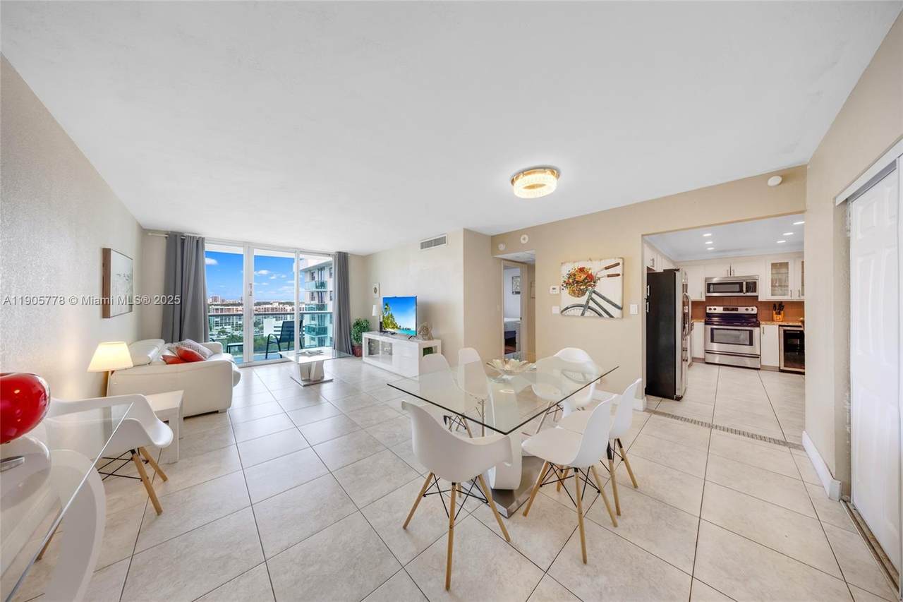 3801 Ocean Dr - Photo 1
