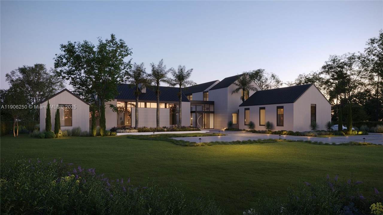 9400 60th Ct - Photo 1