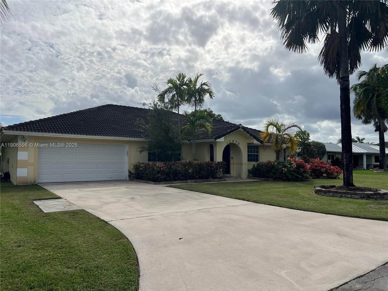 12970 187th Ter - Photo 1