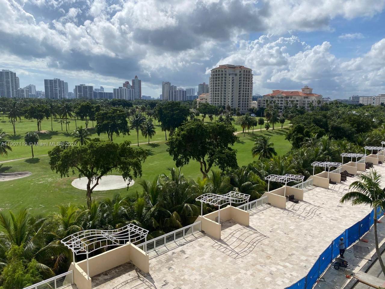 https://bt-photos.global.ssl.fastly.net/miami/1280_boomver_1_A11907119-2.jpg