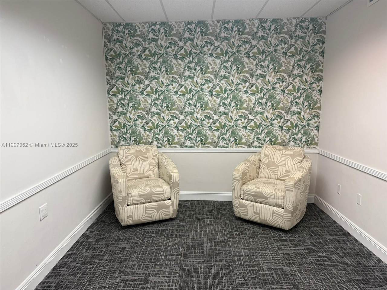220 Miracle Mile - Photo 1