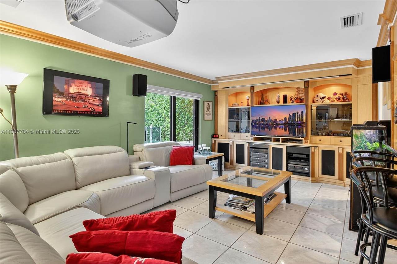 15010 Dunbarton Pl - Photo 1