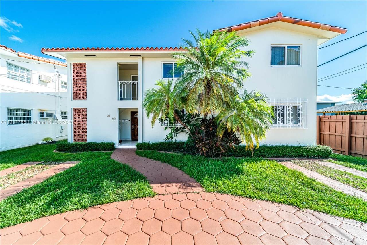 23 33rd Ave - Photo 1