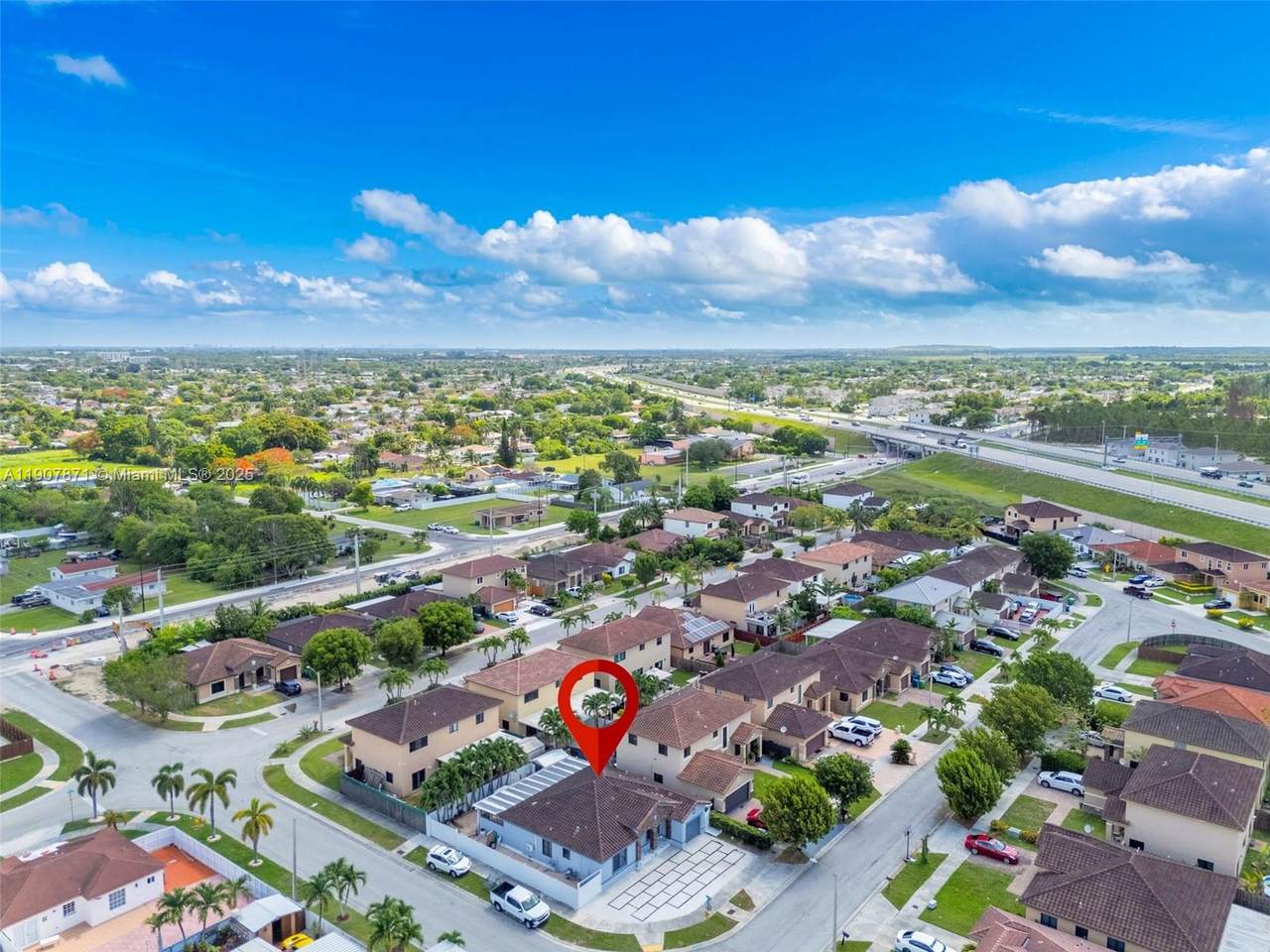 13381 269th St - Photo 1