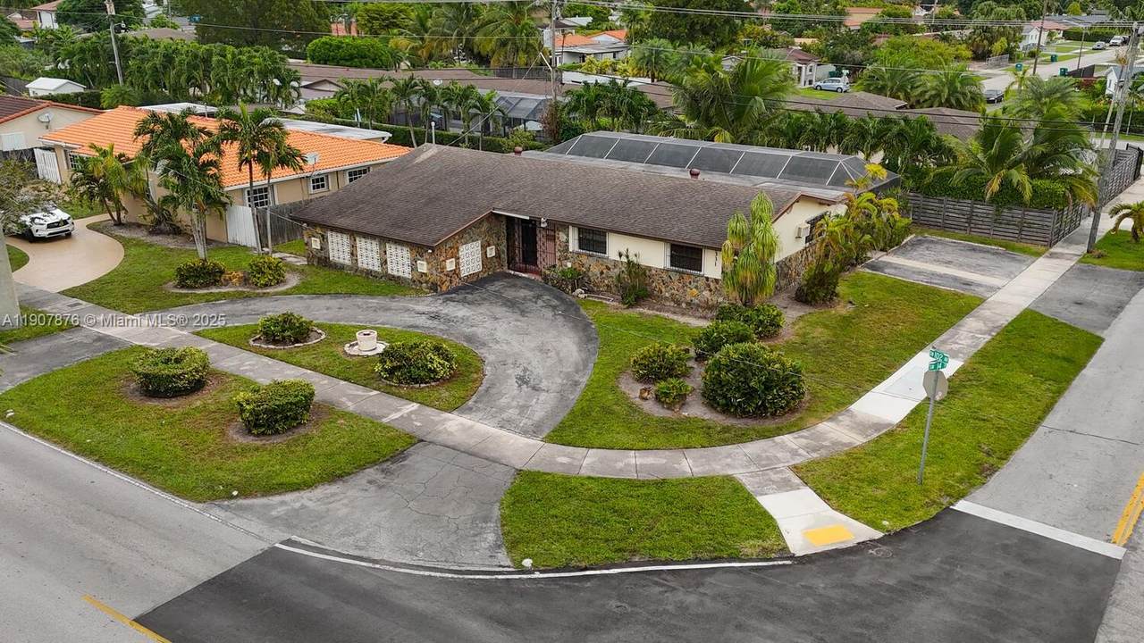 1331 102nd Ave - Photo 1