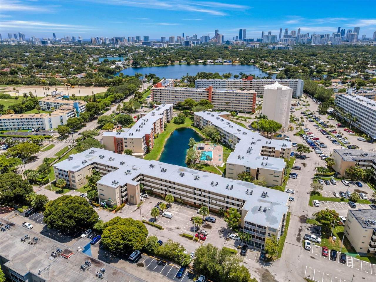 1690 191st St - Photo 1