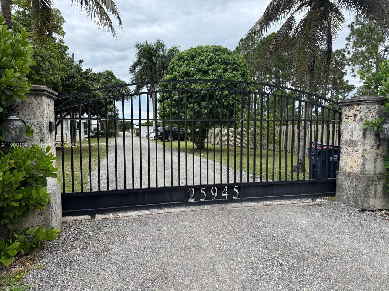 25945 197th Ave - Photo 1