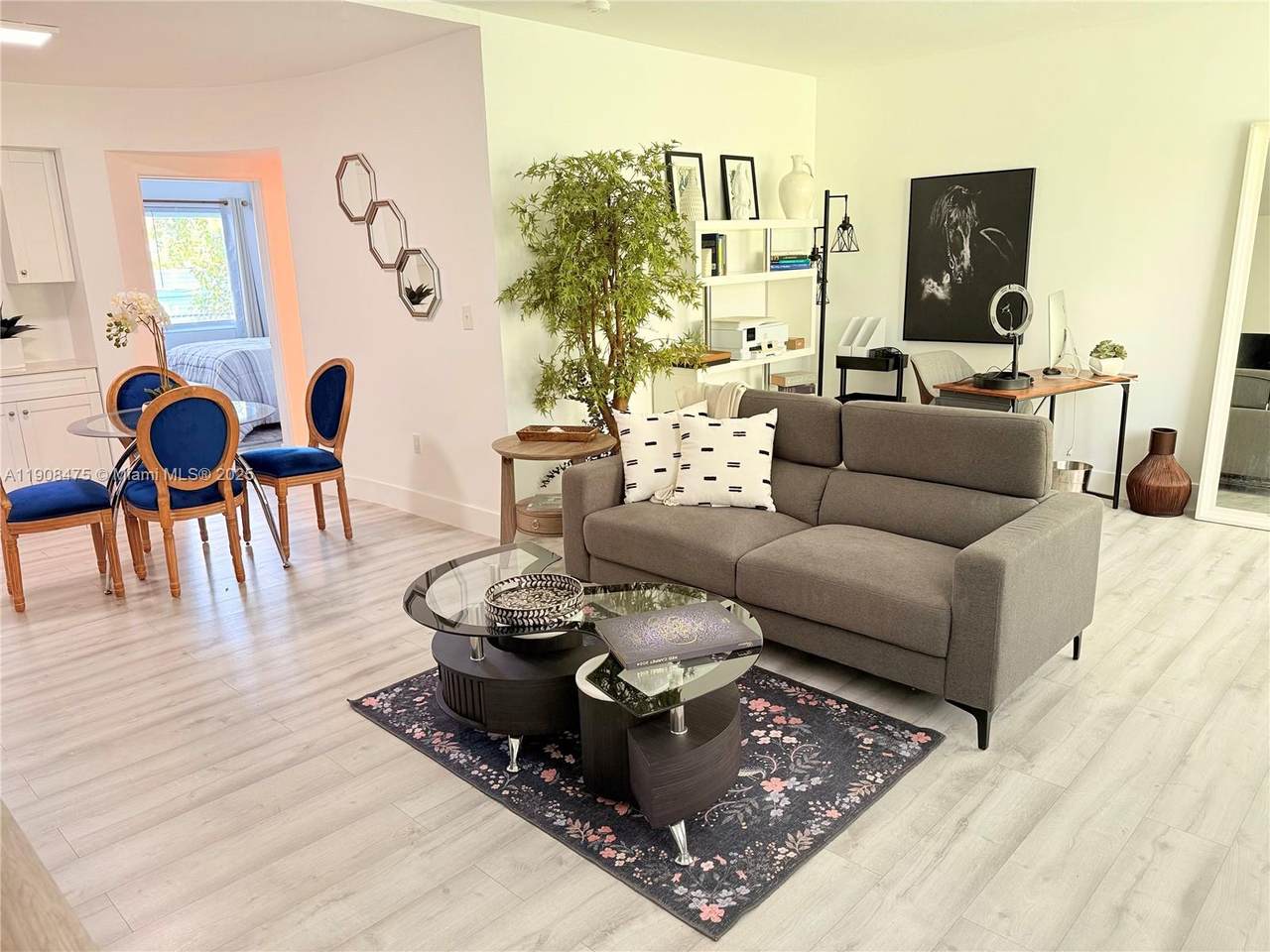 6941 Bay Dr - Photo 1