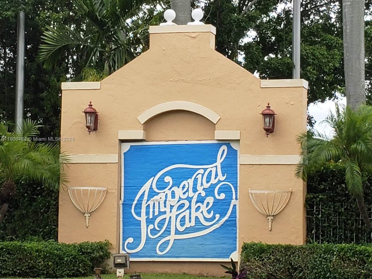 12509 11th Ln - Photo 1