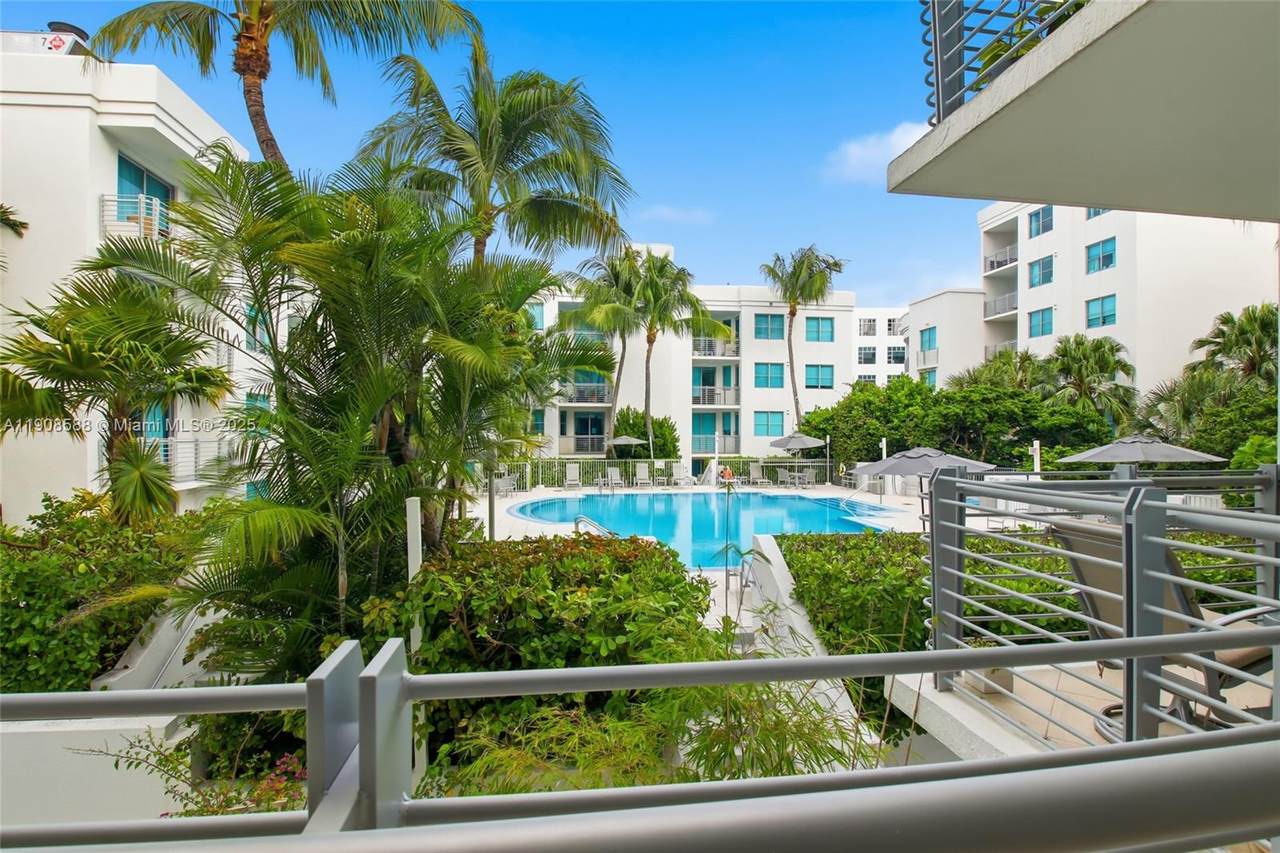 https://bt-photos.global.ssl.fastly.net/miami/1280_boomver_1_A11908588-2.jpg