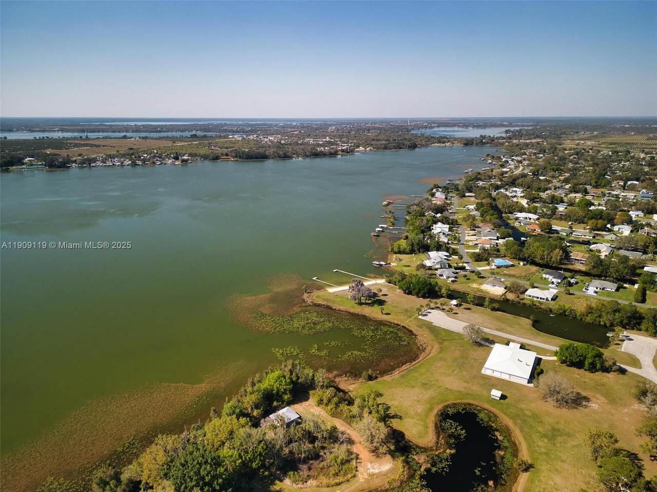 101 Jasmine Ct - Photo 1