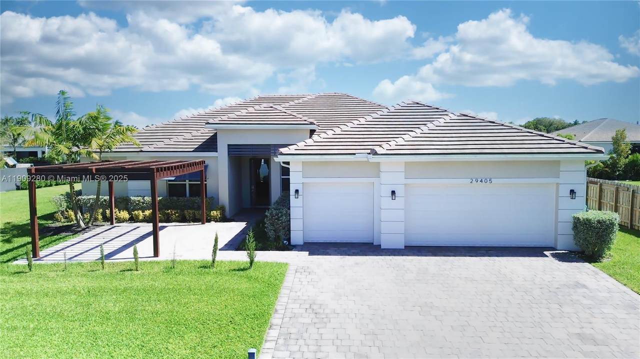 29405 179th Ave - Photo 1