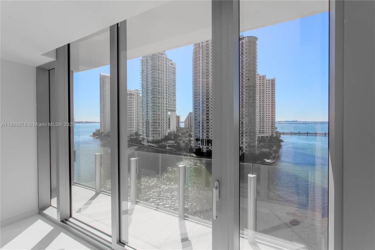 https://bt-photos.global.ssl.fastly.net/miami/1280_boomver_1_A11909876-2.jpg