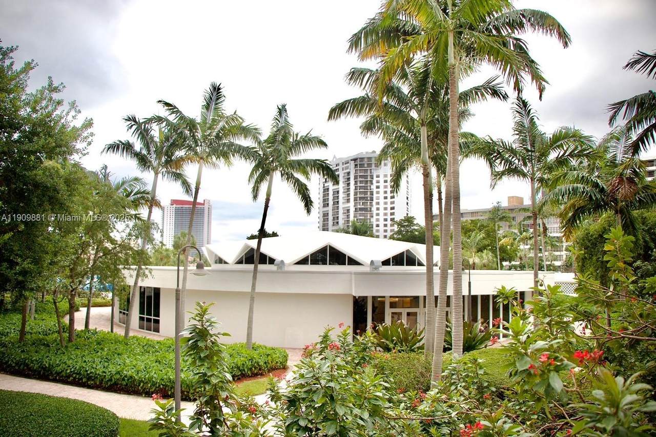 https://bt-photos.global.ssl.fastly.net/miami/1280_boomver_1_A11909881-2.jpg