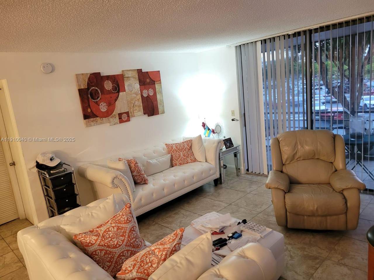 1400 Saint Charles Pl - Photo 1
