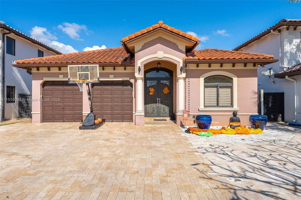 14439 15th St - Photo 1