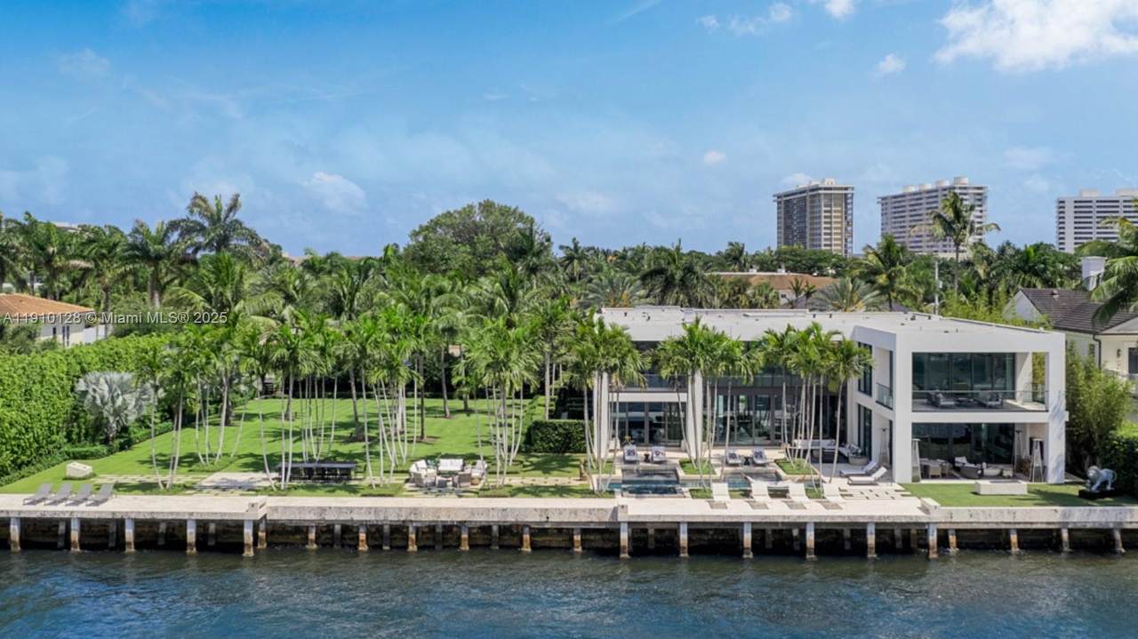 1175 Spanish River Rd - Photo 1