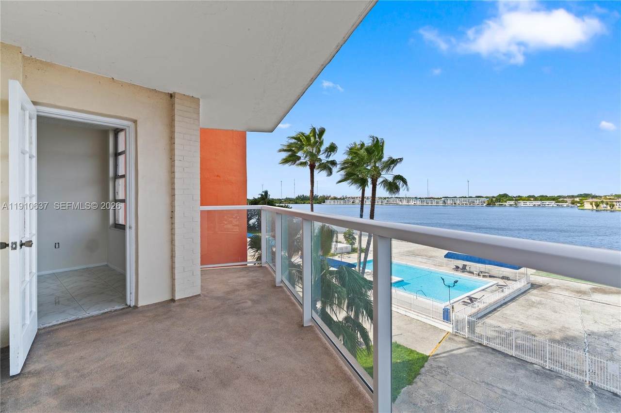 https://bt-photos.global.ssl.fastly.net/miami/orig_boomver_1_A11910637-2.jpg