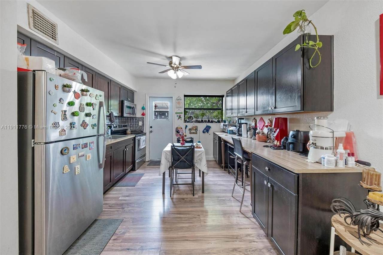 740-742 135 St - Photo 1