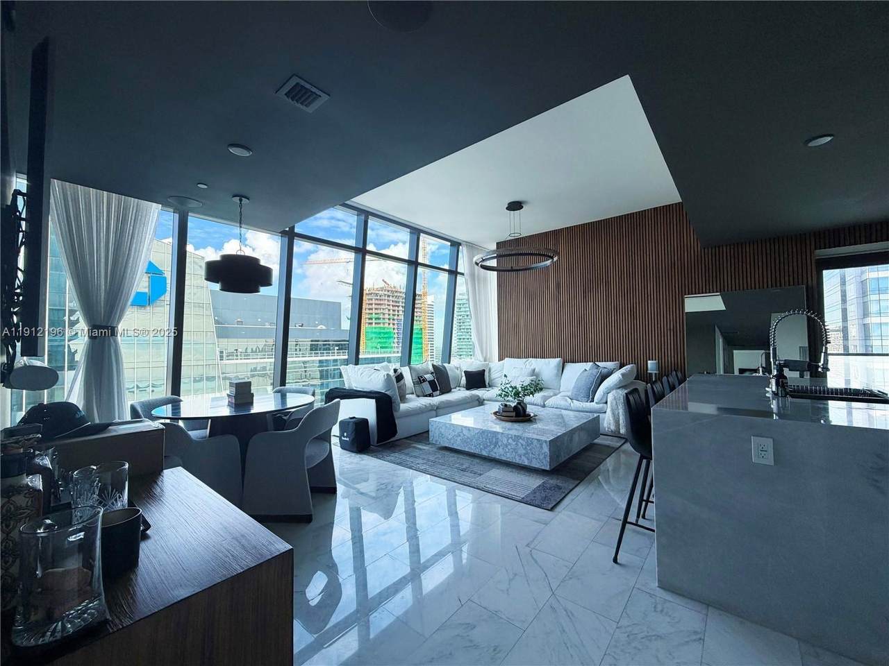 1451 Brickell Ave - Photo 1