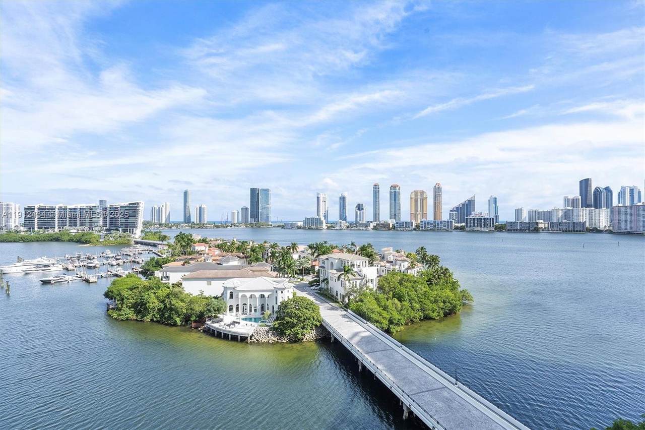 https://bt-photos.global.ssl.fastly.net/miami/1280_boomver_1_A11912434-2.jpg