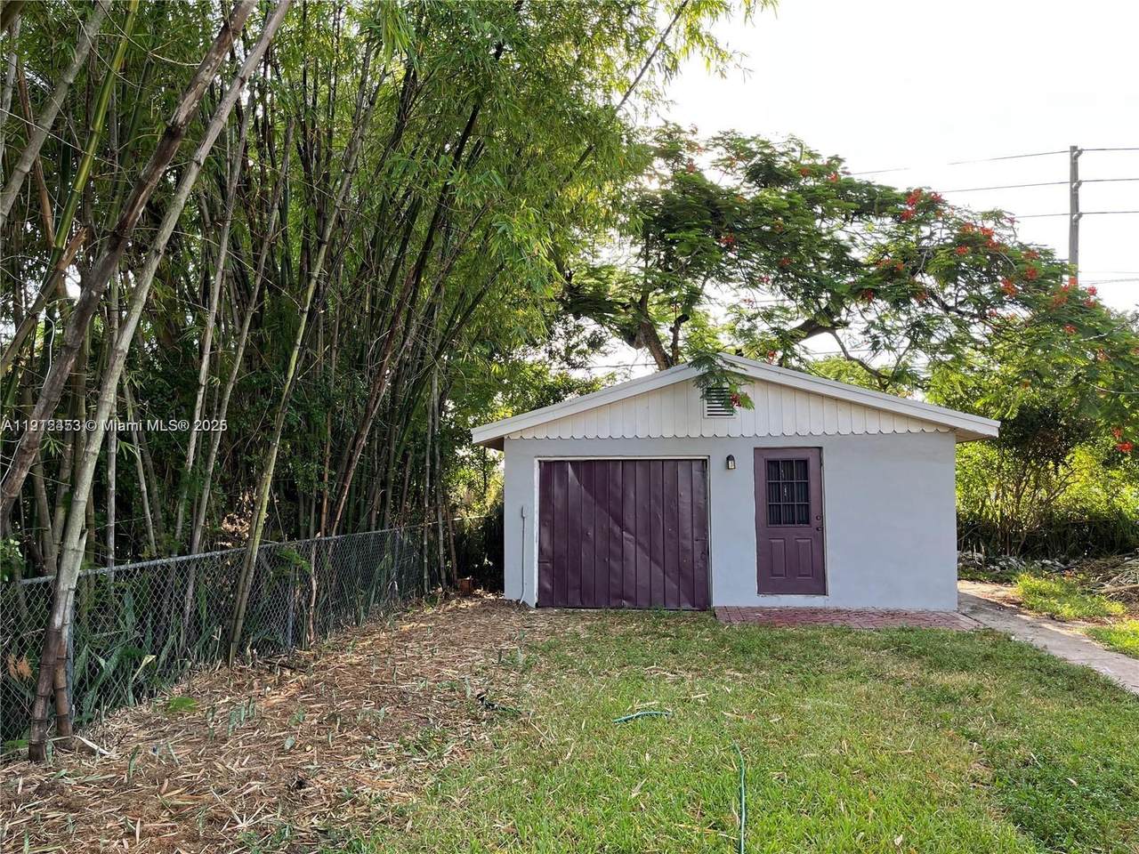 https://bt-photos.global.ssl.fastly.net/miami/1280_boomver_1_A11912453-2.jpg