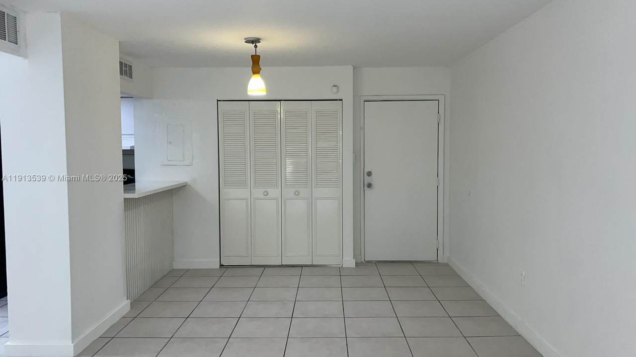 https://bt-photos.global.ssl.fastly.net/miami/1280_boomver_1_A11913539-2.jpg